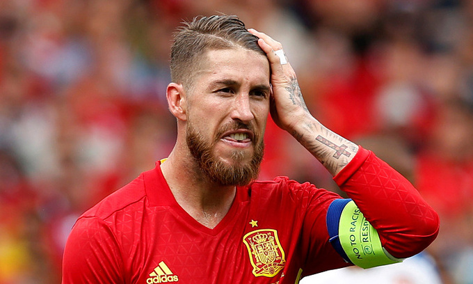 Ramos cảm thấy bị xúc phạm khi không thể tham gia Euro