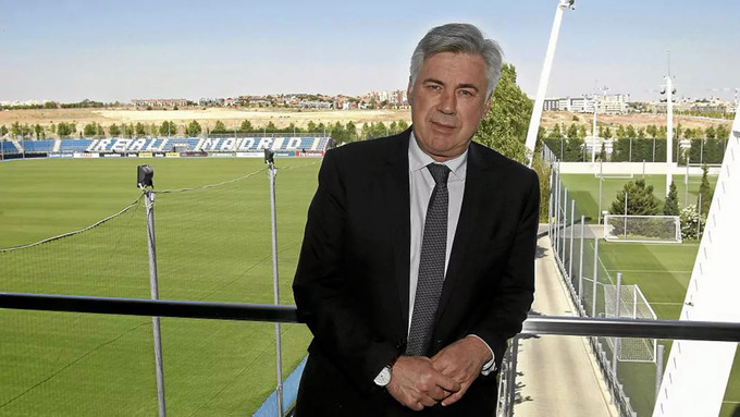 Ancelotti chính thức lên ghế HLV trưởng Real