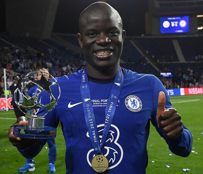 Pogba tung hô Kante xứng đáng nhận quả bóng vàng