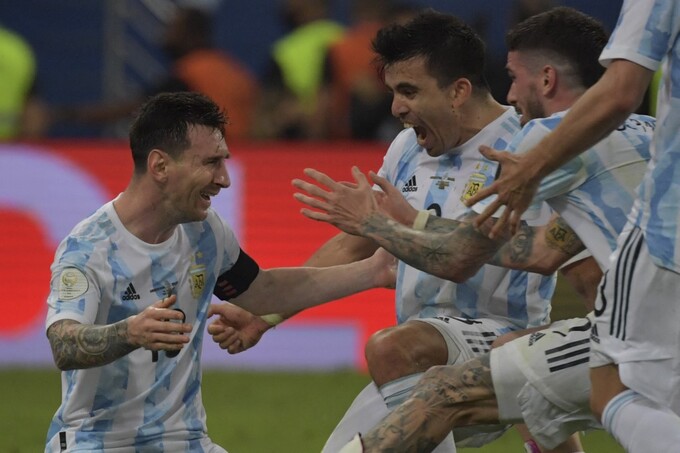 Messi thành công trong màu áo người Argentina