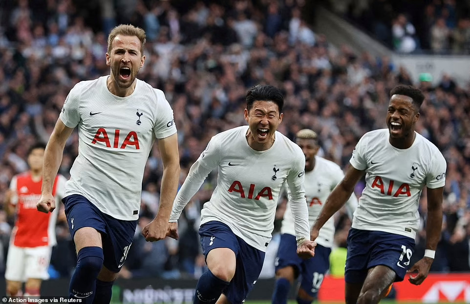Tottenham 3 – 0 Arsenal: bộ đôi tuyệt đỉnh Son – Kane